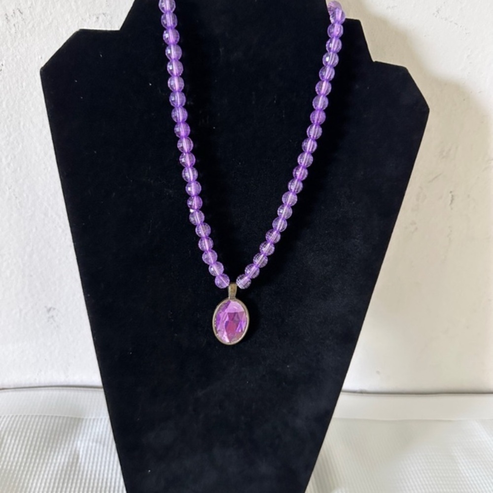 Purple Beaded Pendant Necklace - Elegant Women's Jewelry